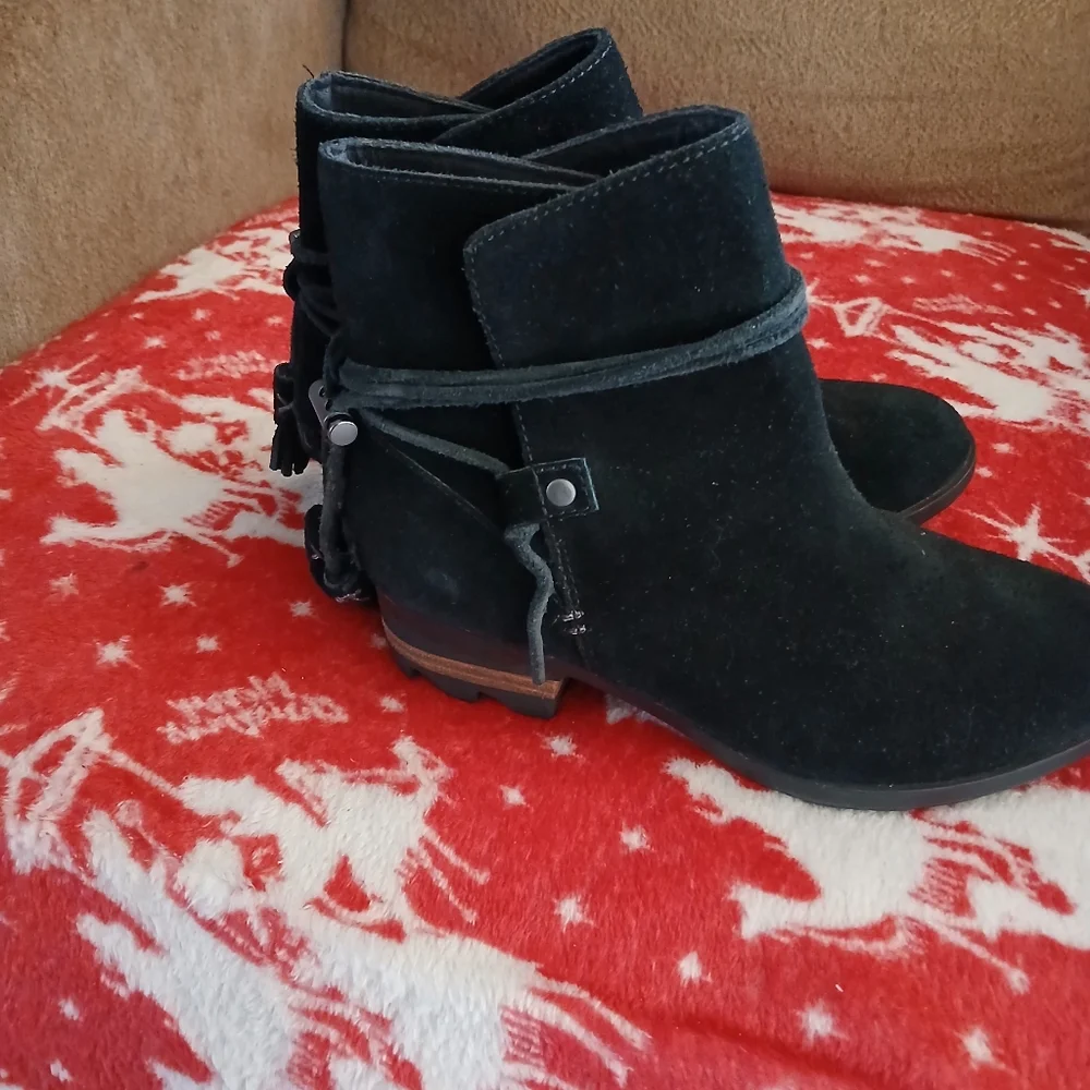 Women's Sorel Ankle Boot Size 6.5 - Picture 2 of 6